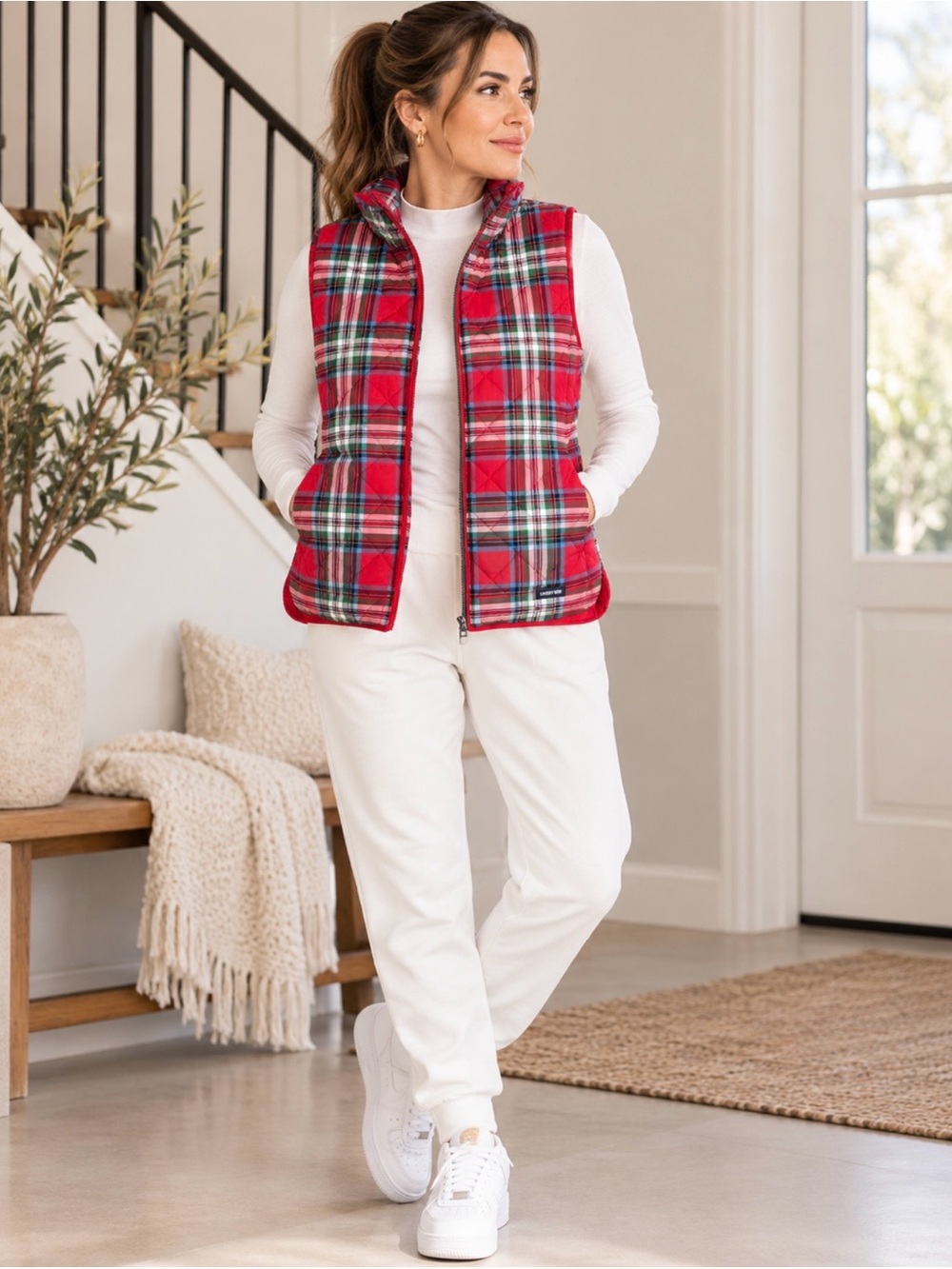 Lands’ End plaid quilted puffer vest women’s S 6-8 red green blue